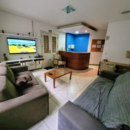 Man'S Place Hostel Masculino Порту-Алегрі Екстер'єр фото