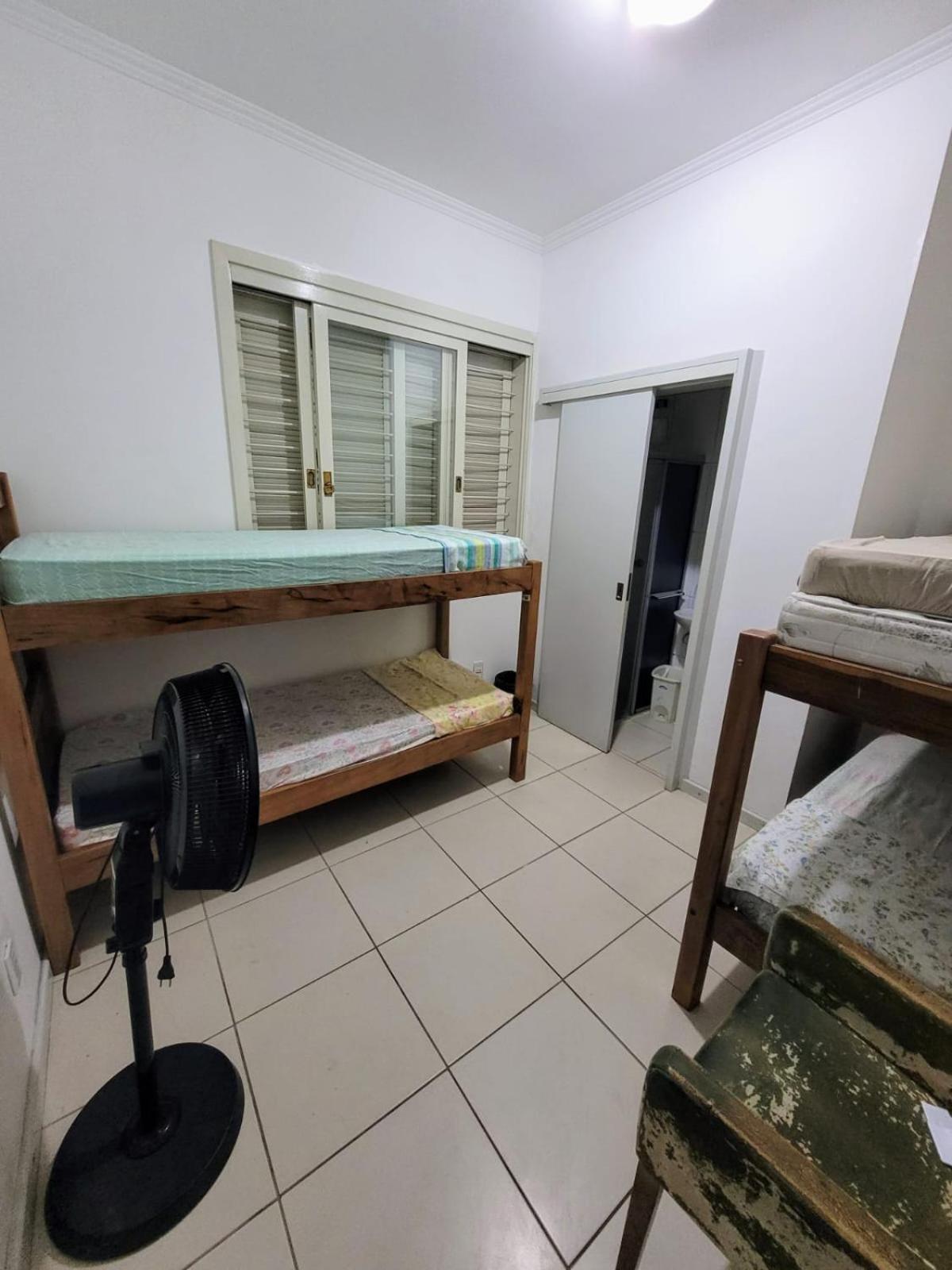 Man'S Place Hostel Masculino Порту-Алегрі Екстер'єр фото